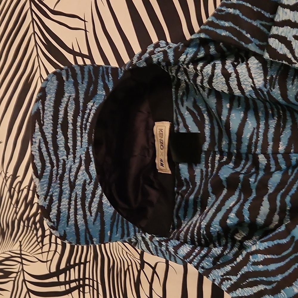 Kenzo × H&M Zibra Print Hat - Picture 2 of 9